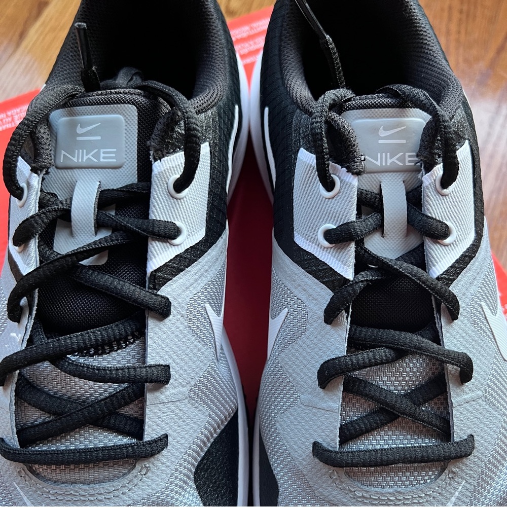 Nike Mens Varsity Compete TR 3 Sneakers size 11.5 style CJ0813 003 - Picture 13 of 17